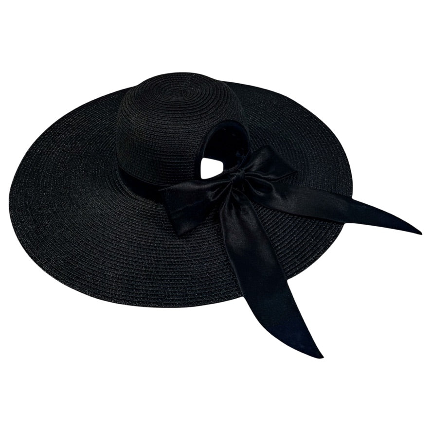 Damazo Soleil Flow hat with ponytail opening in tan