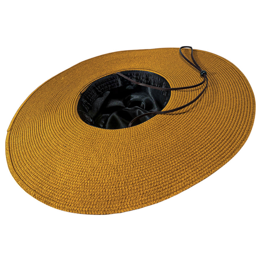 Damazo Soleil Flow hat with ponytail opening in tan